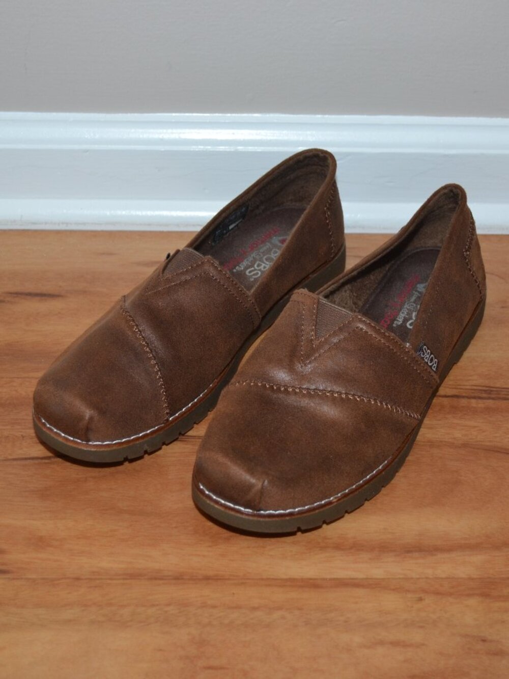 Skechers BOBS Chill Lugs Urban Spell Loafer Flats Brown Comfy fur lined shoes, 8